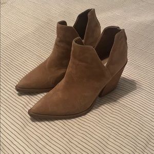 Steve Madden Camryn Bootie